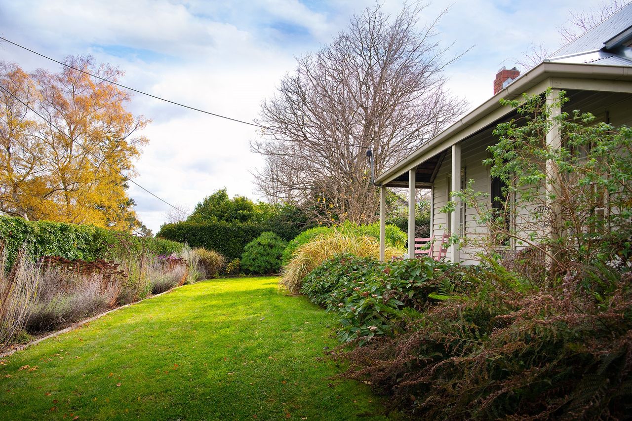 Property Image 2 - Cozy Country Retreat in Daylesford