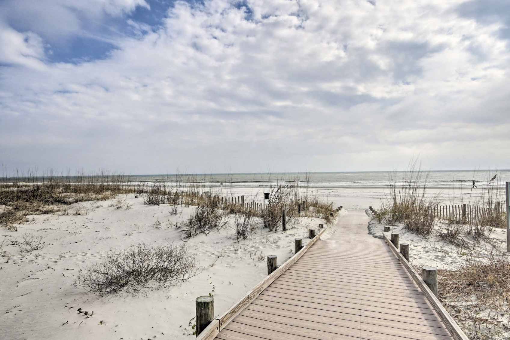 Property Image 2 - Tranquil ‘Yoga Daze’ Condo w/ Beach Access!