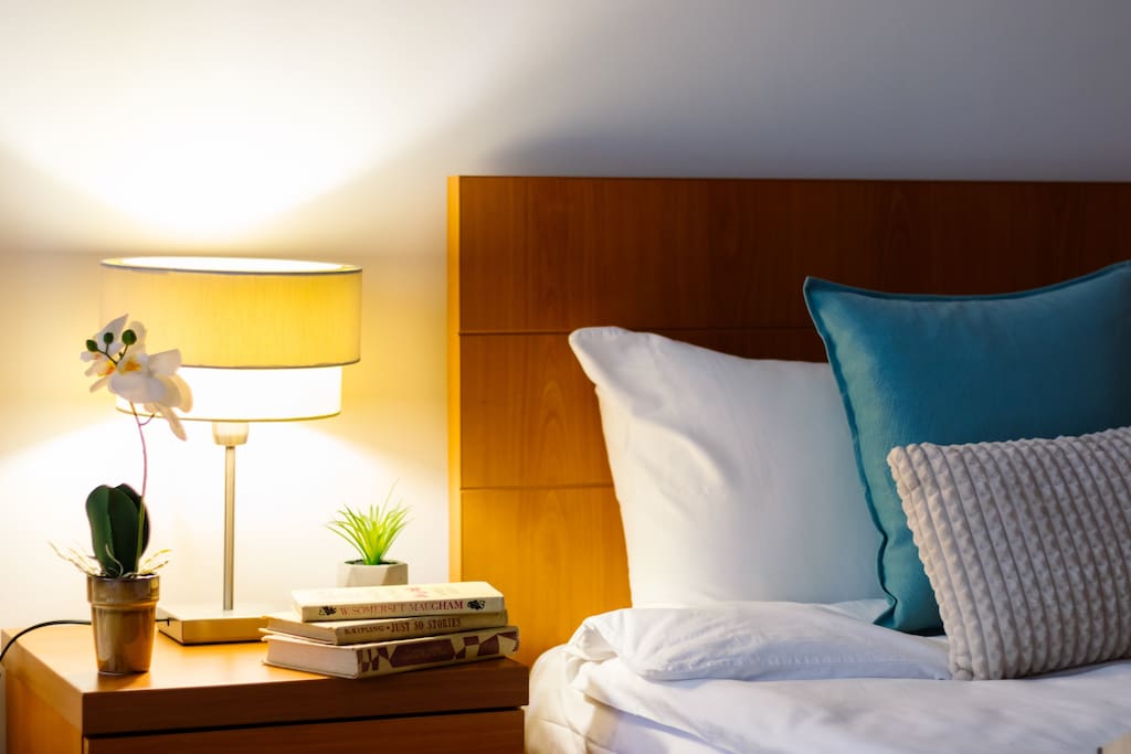 paradise · Gorgeous Fresh Flat /w Garden, Communal Pool & Gym