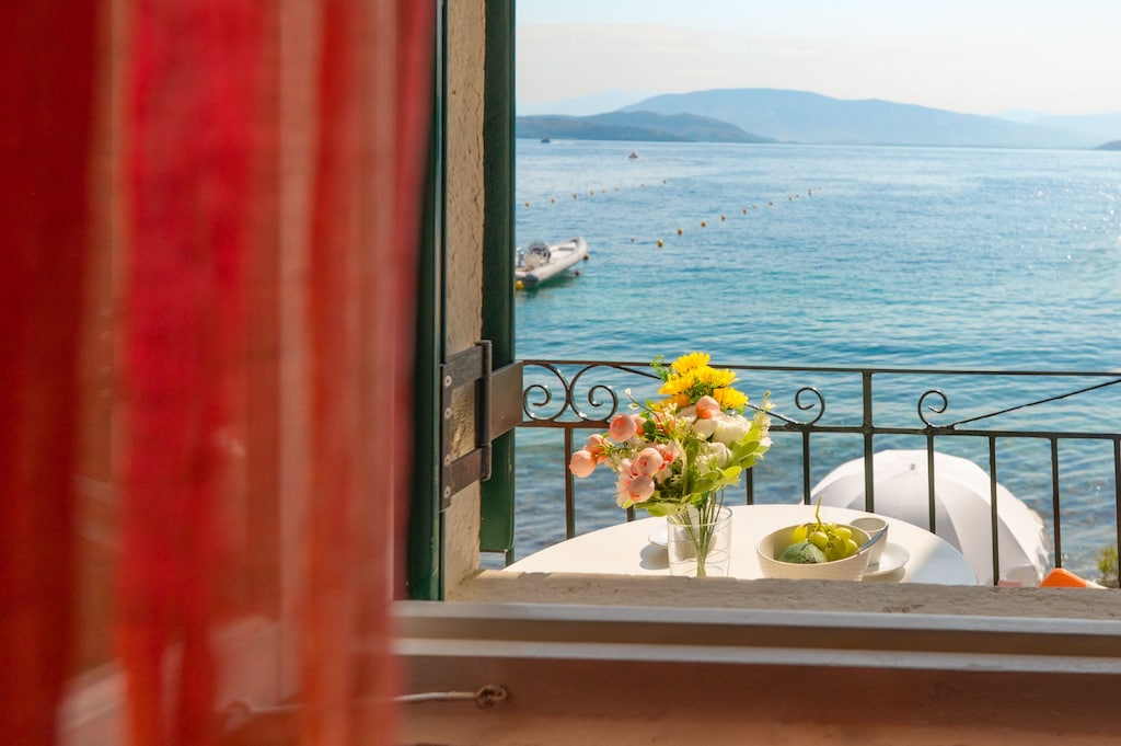 Dreamy bedroom with sea view