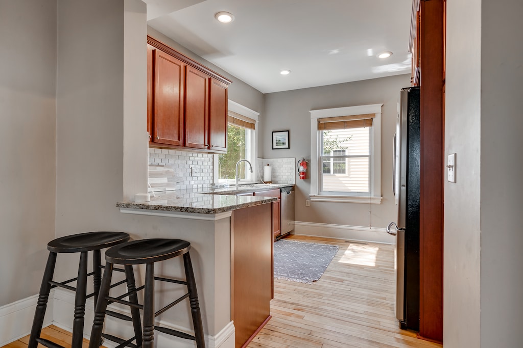 Breakfast Bar Kitchen