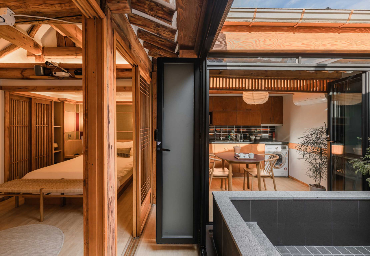 Property Image 1 - Luxury Hanok with private bathtub - SW03