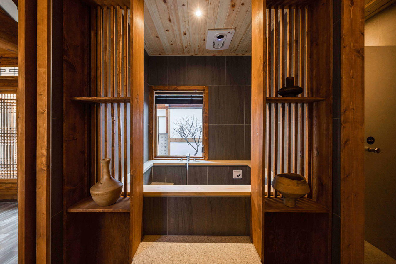 Property Image 1 - Luxury Hanok with private bathtub - SN04