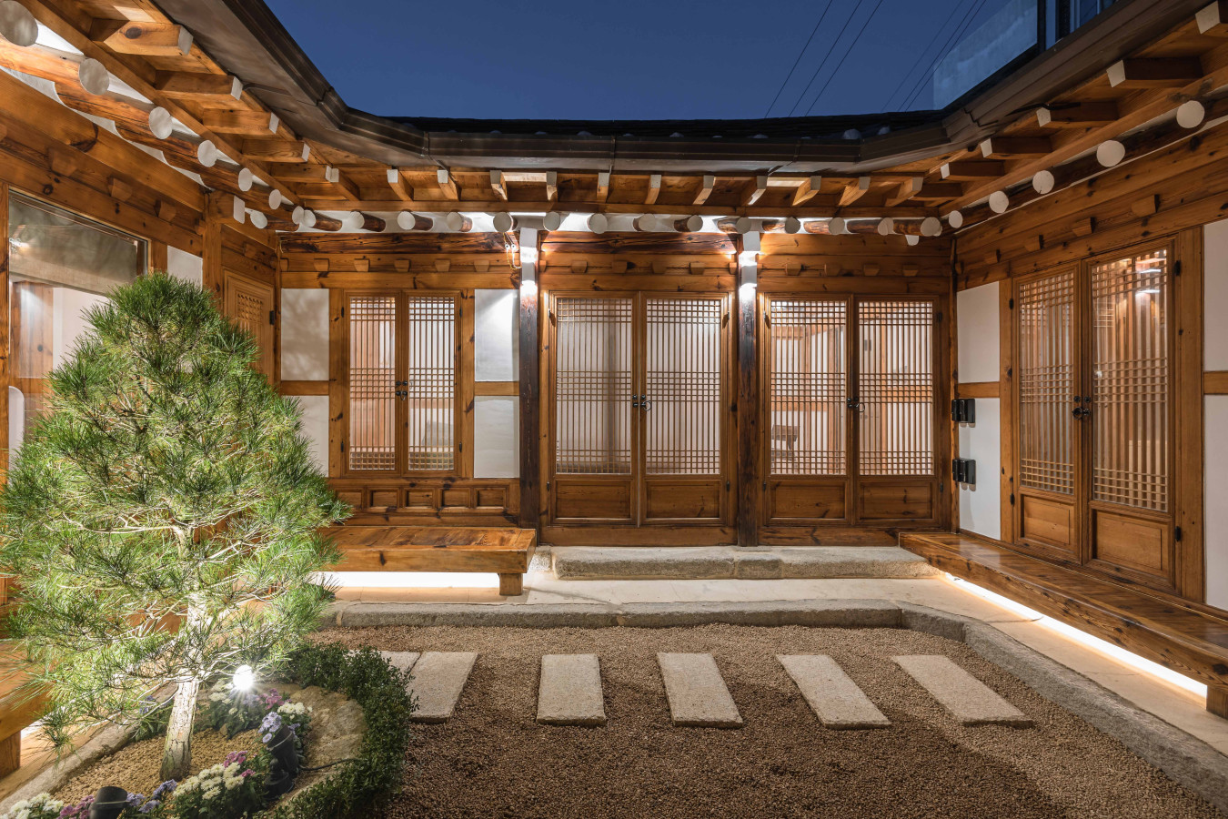 Property Image 1 - Luxury Hanok with private bathtub - SN02