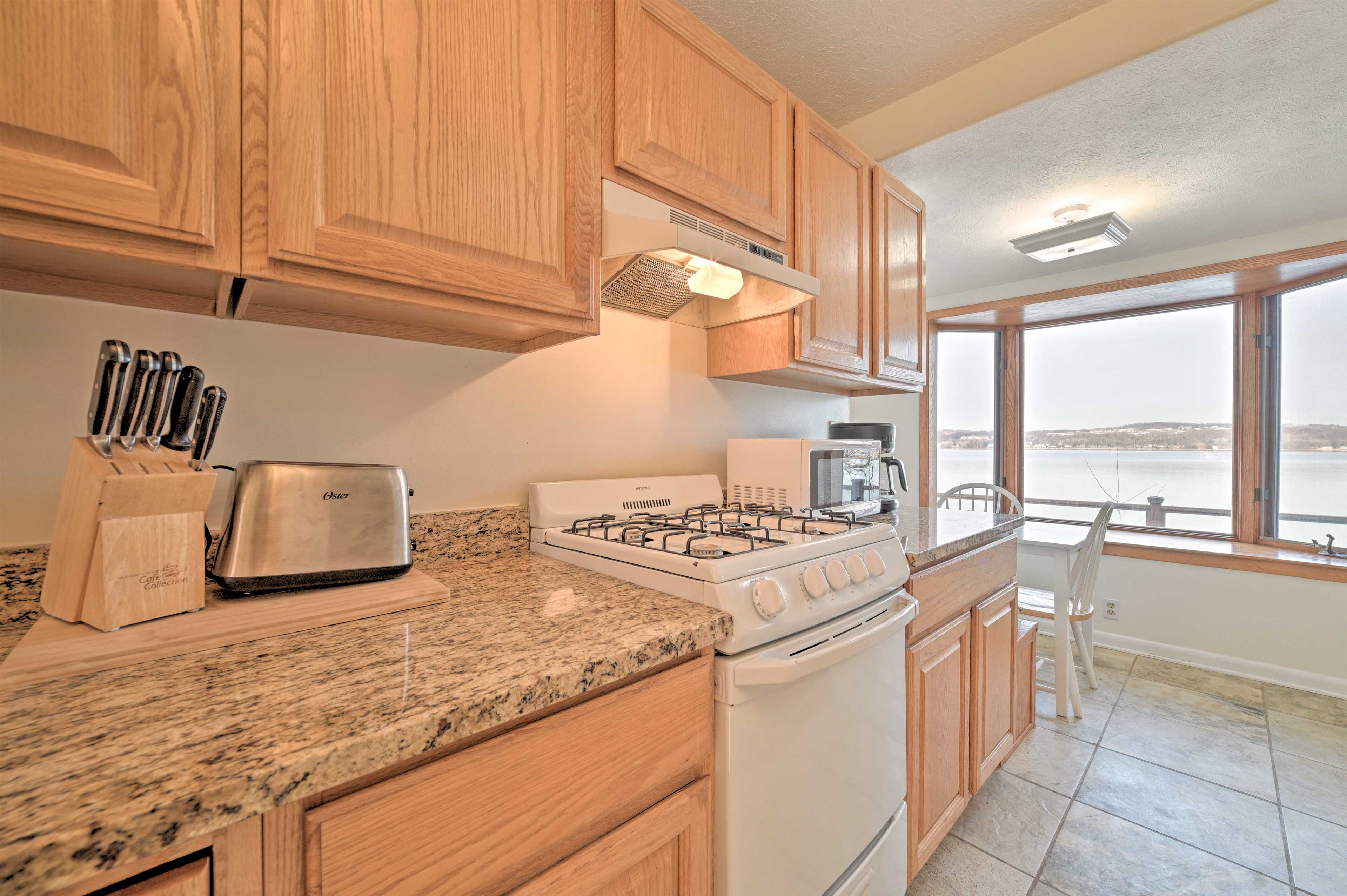 Fireplace! Waterfront Gem Near Leelanau Wine Trail