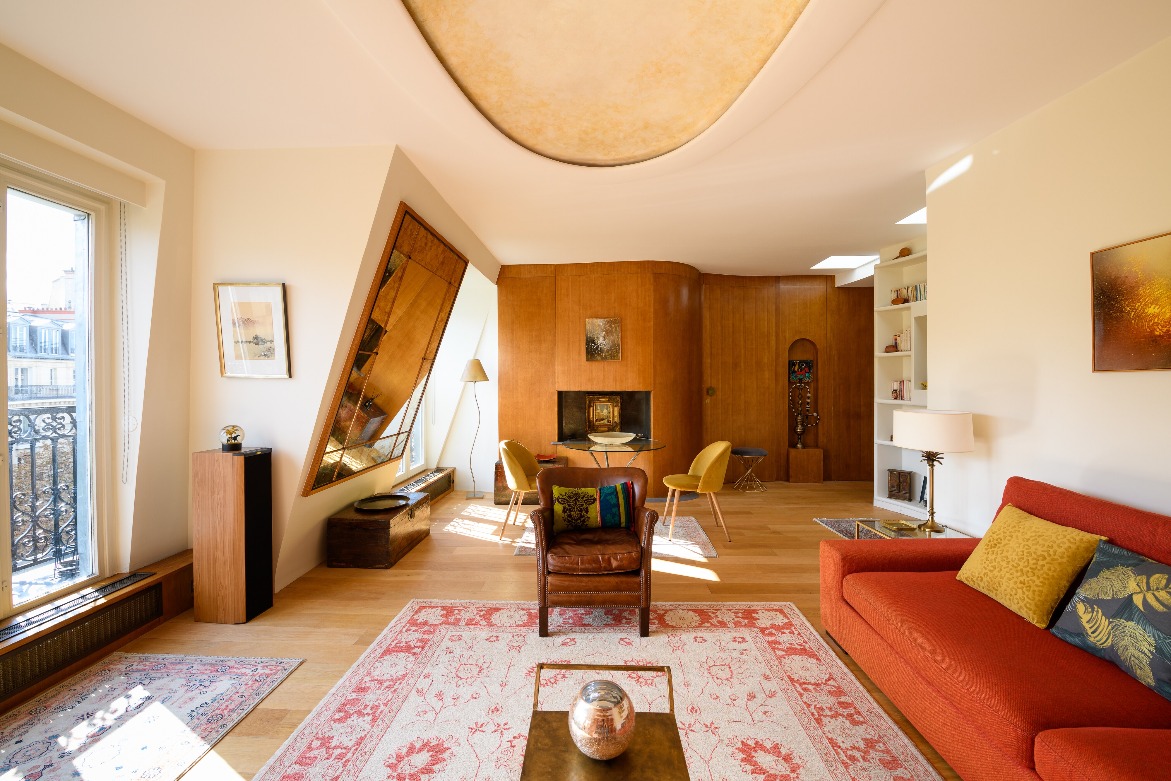 Property Image 1 - Magnificent nest overlooking the Sacre-Coeur - by feelluxuryholidays
