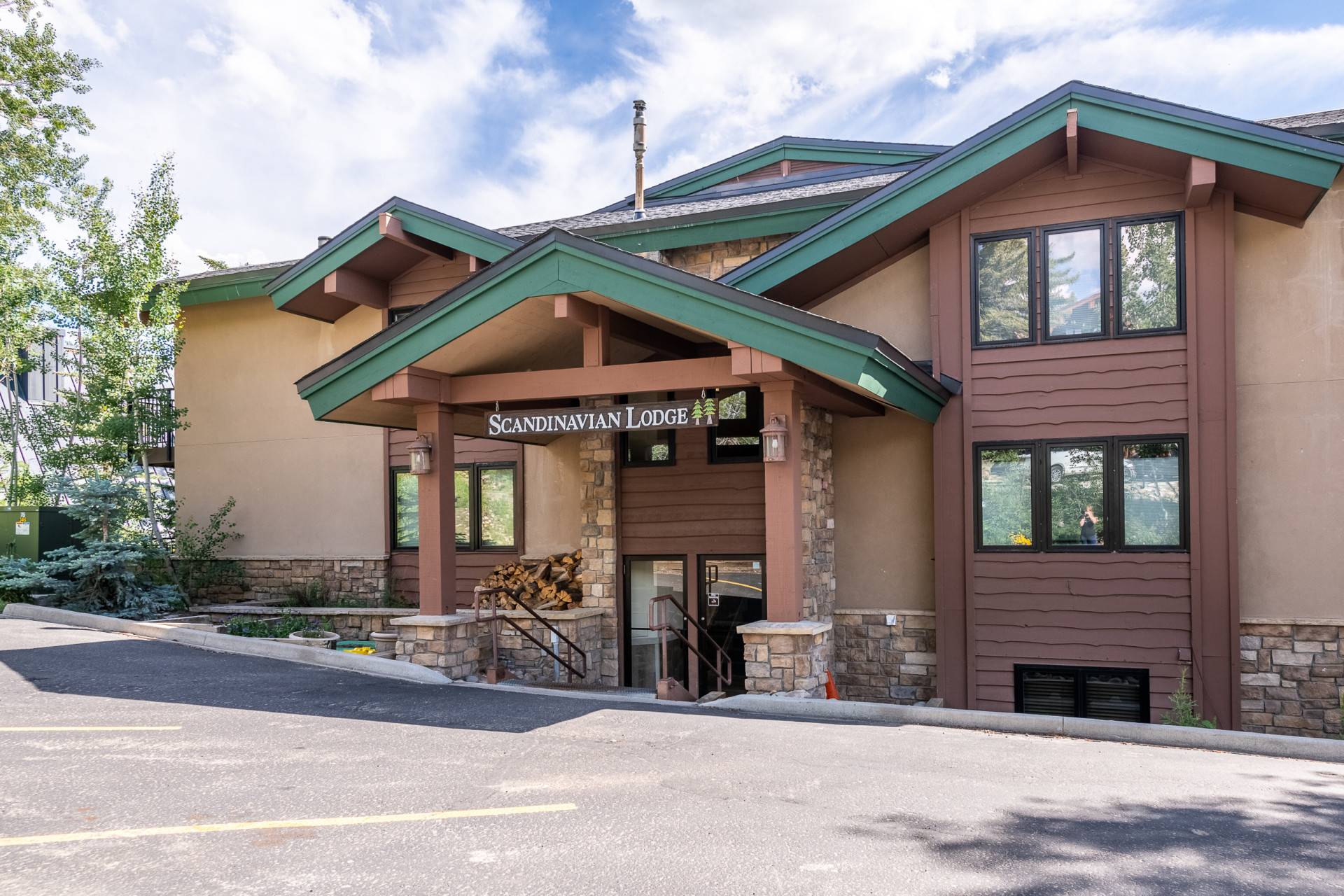 Scandinavian Lodge 106 Scandinavian Lodge 106