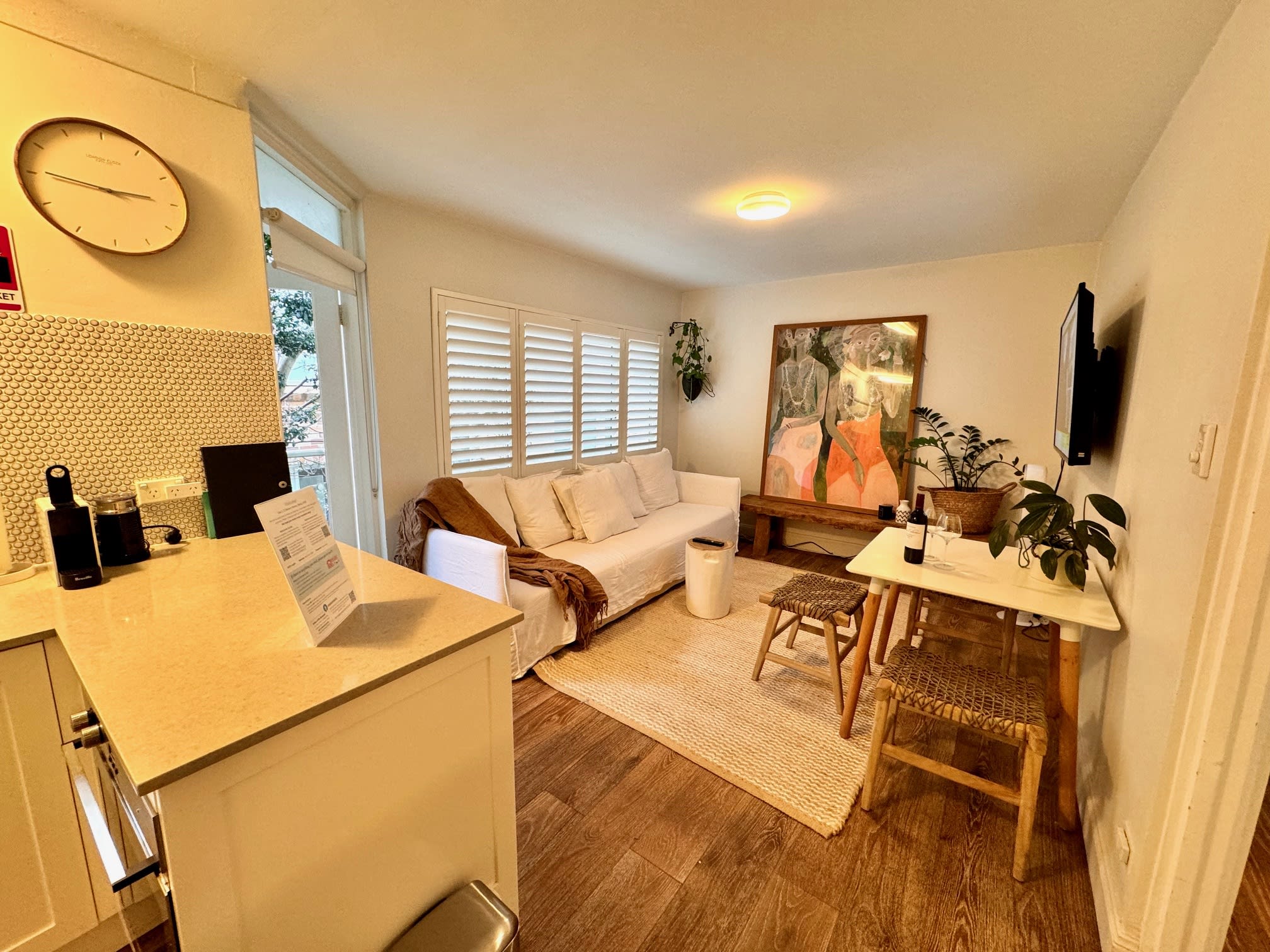 Property Image 1 - Cozy Manly Beachside Apartment