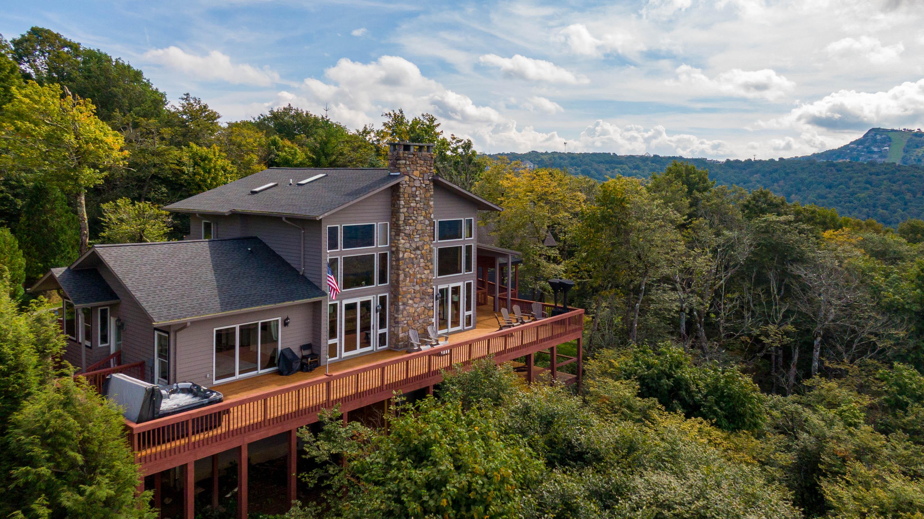 Property Image 1 - Skytop Chateau at The Summit of Beech