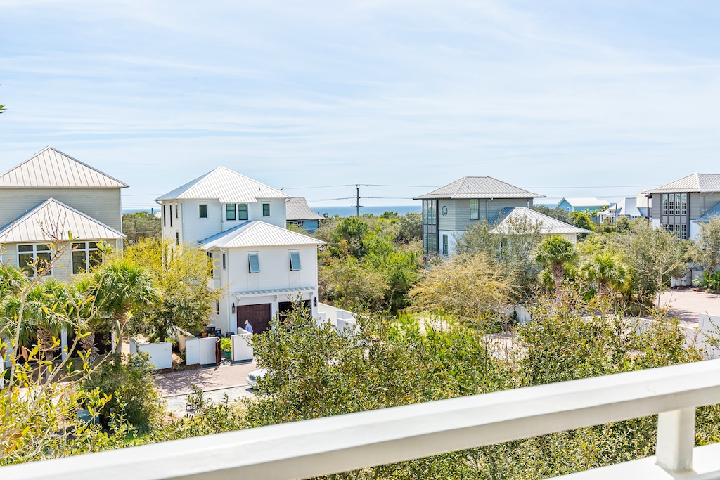 Peak-a-boo Gulf views