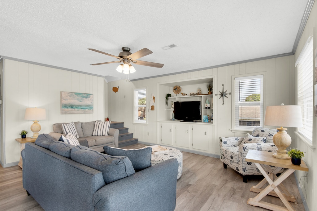 Living room in Pelican's Perch