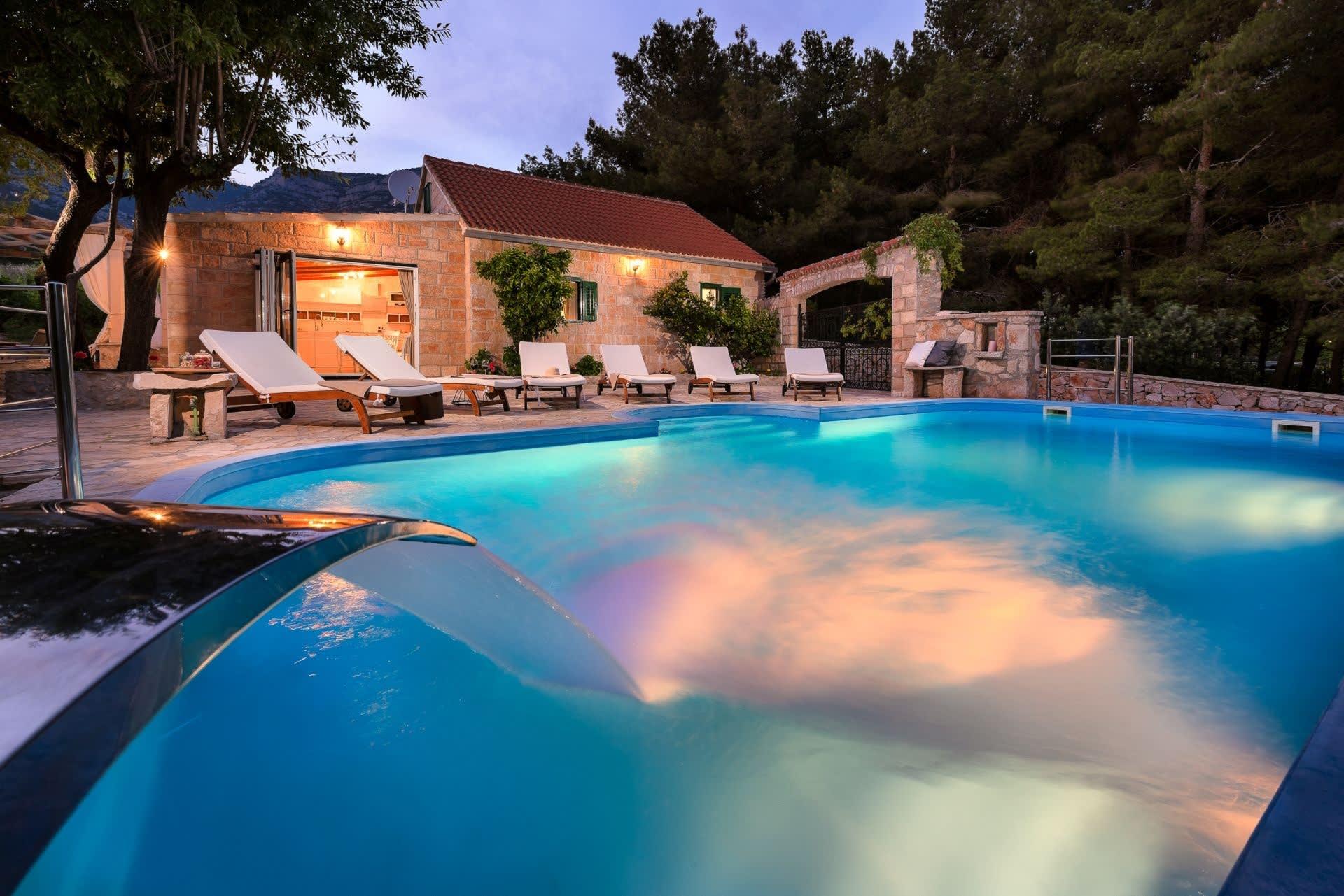 Property Image 2 - Charming Villa With Large Pool And Waterfall