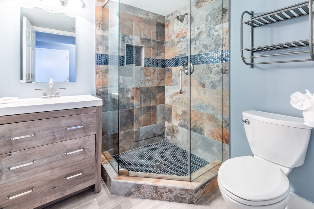 Full guest bath with standalone shower