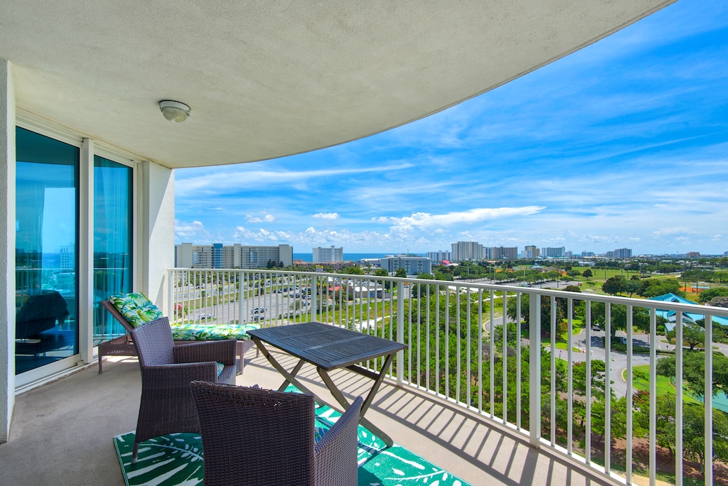 Palms Resort #2916 balcony