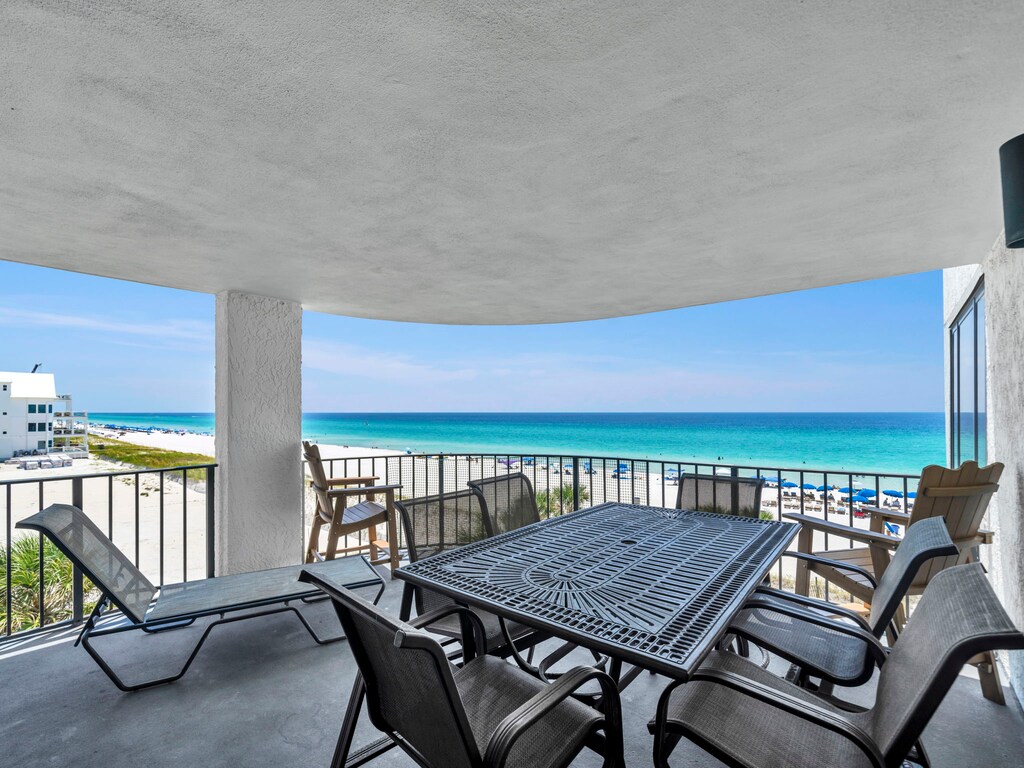 Watercrest 402 balcony