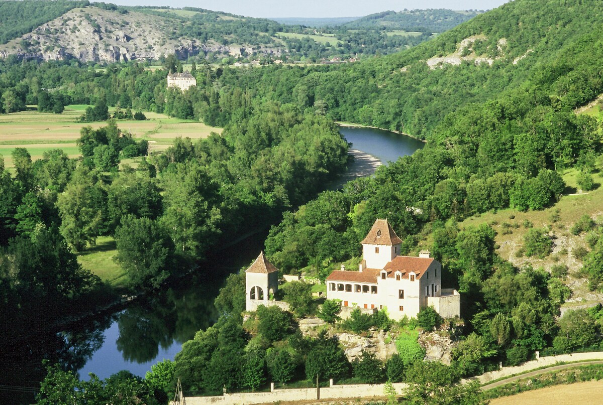 Property Image 1 - Chateau De Gombert