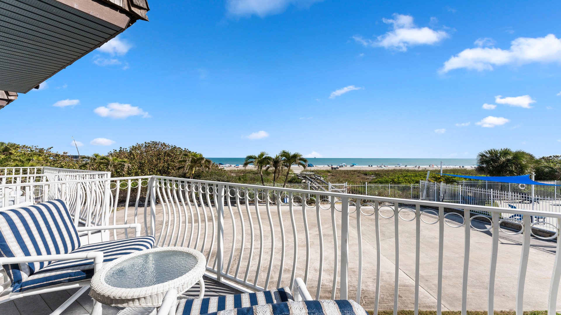 Ocean-front balcony!