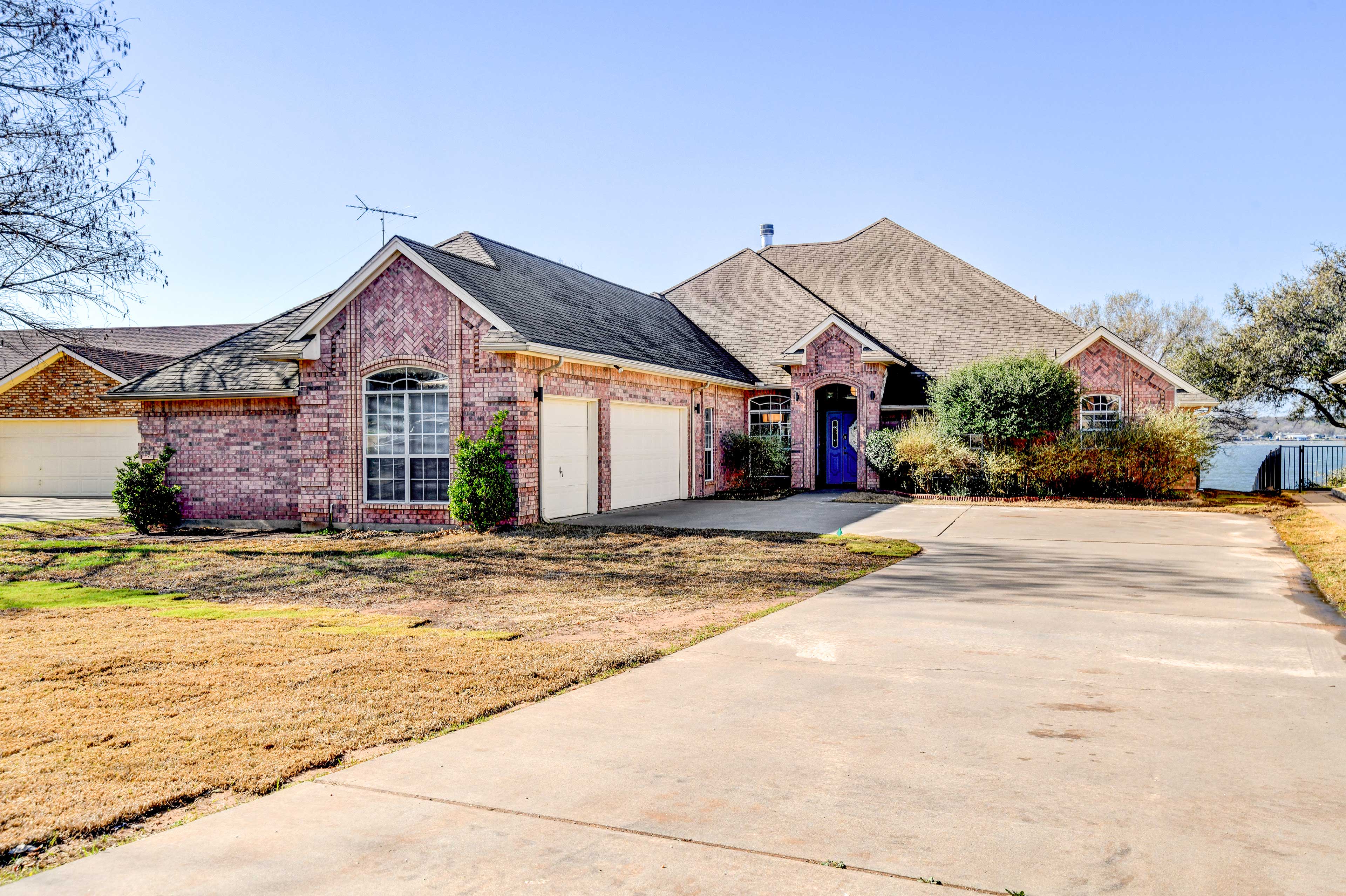 Property Image 2 - Lakefront Granbury Home w/ Dock, Games & Fire Pit!