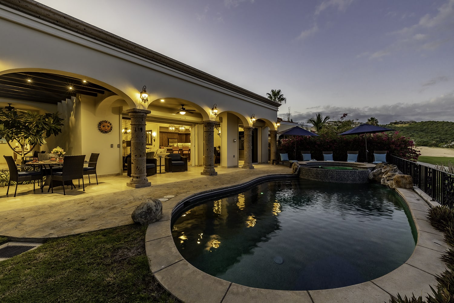 Property Image 1 - Luxurious 4 BR VIlla @Palmilla includes Golf Cart!