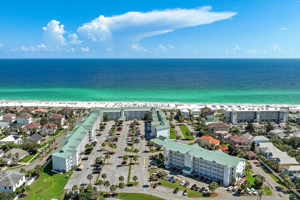 Maravilla Resort Condominiums