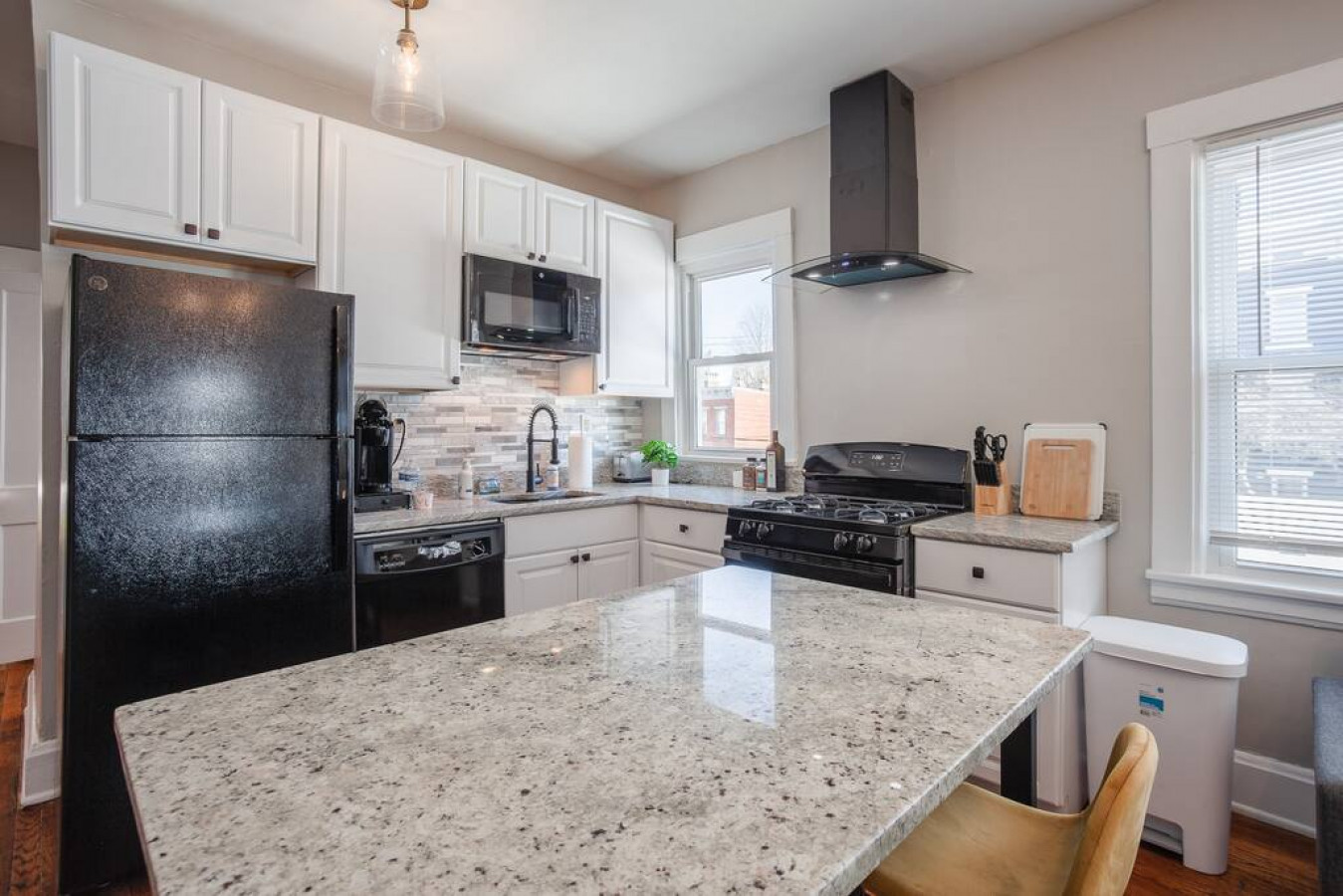 The Villa 1B Downtown Covington & by St. Elizabeth