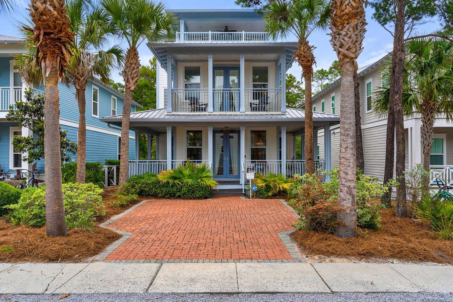 Property Image 1 - Palms and Pines