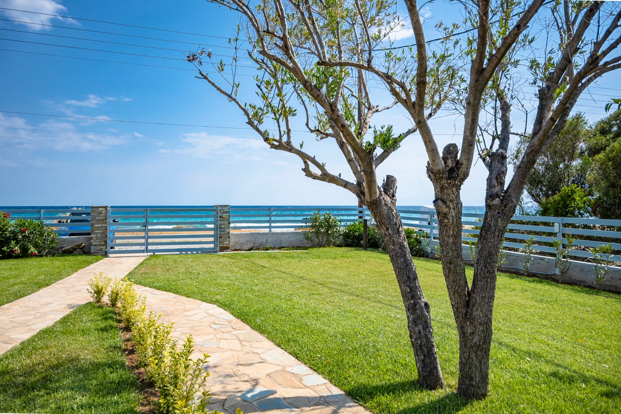 Property Image 1 - Azzurro seafront houses: House 2