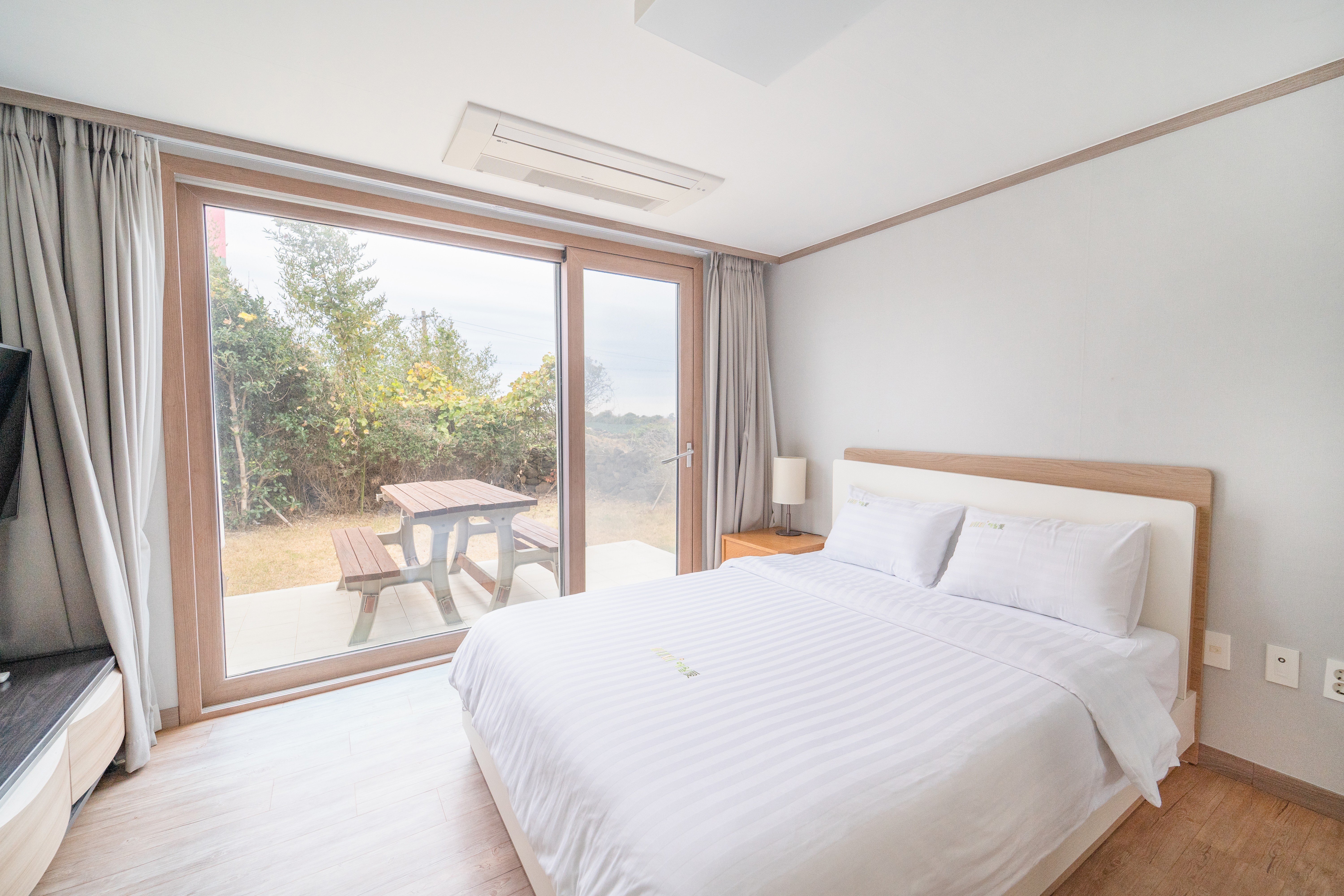 Property Image 1 - Two Bedroom Home in Jeju 8