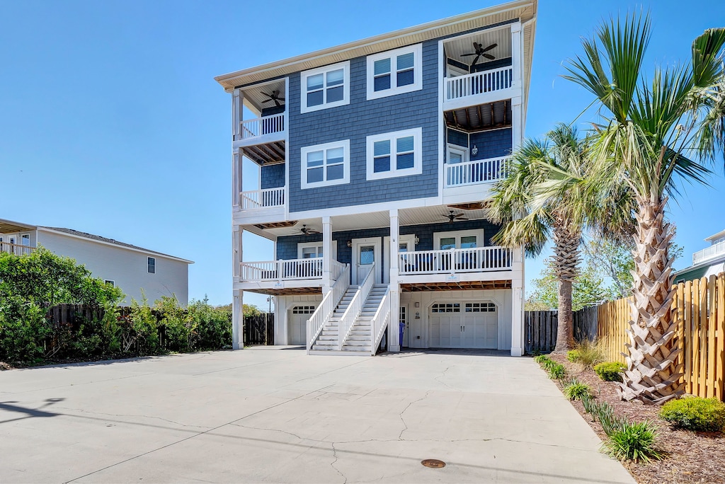 As Blue as the Ocean, Deja Blue!