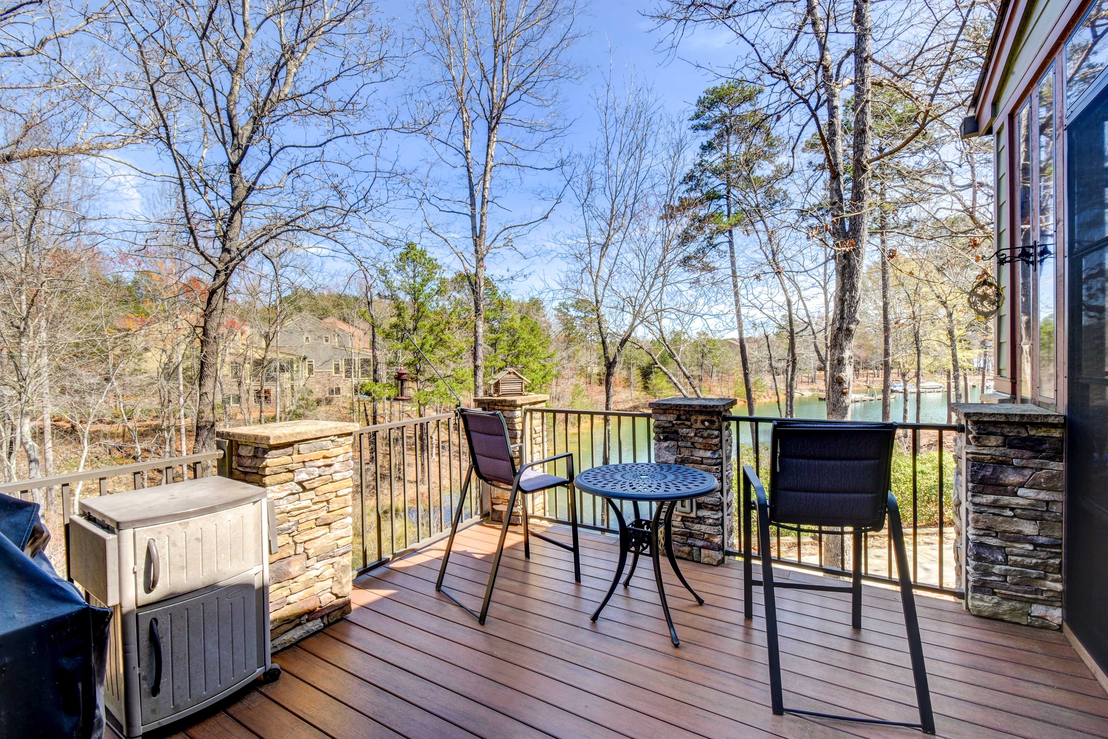 Property Image 2 - West Union Townhome w/ Patio & Lake View