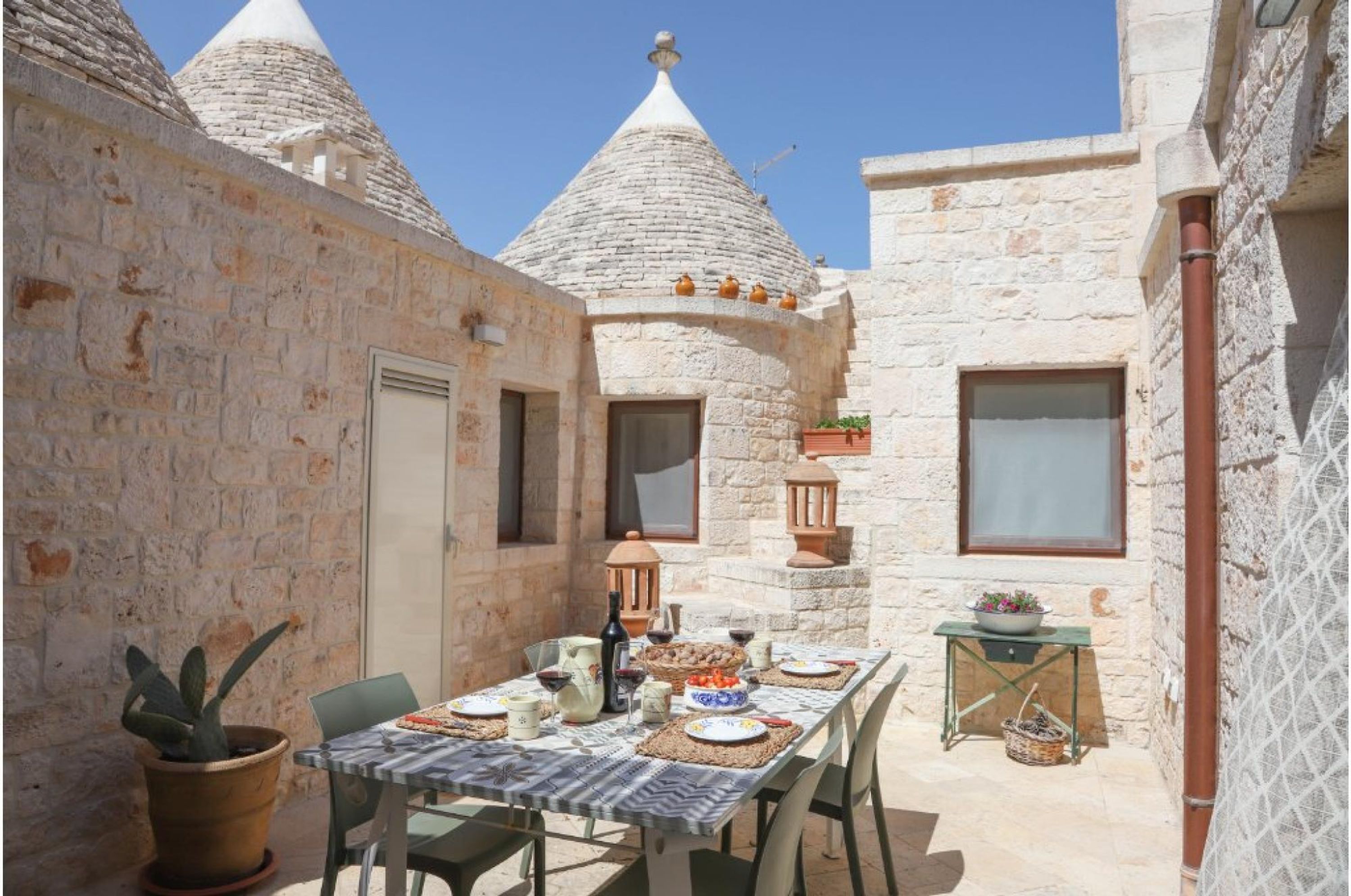 Property Image 2 - TRULLI CALELLA By Apulia Hospitality