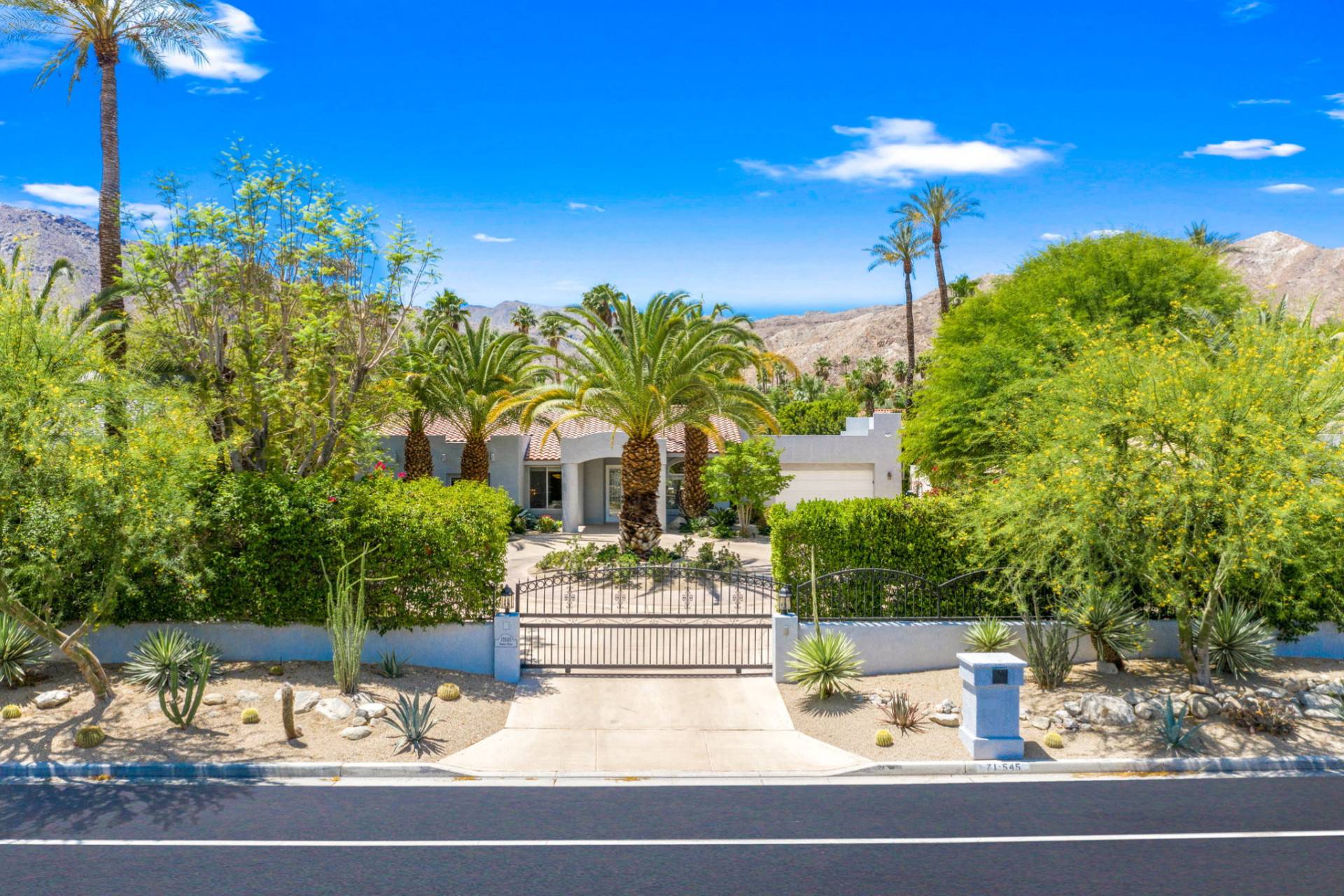 Property Image 2 - Home - 71545 Sahara Road, Rancho Mirage