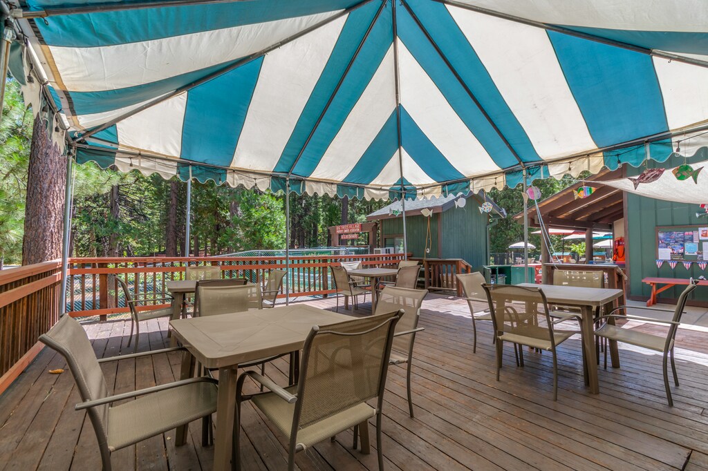 Big Trees Village Rec Center