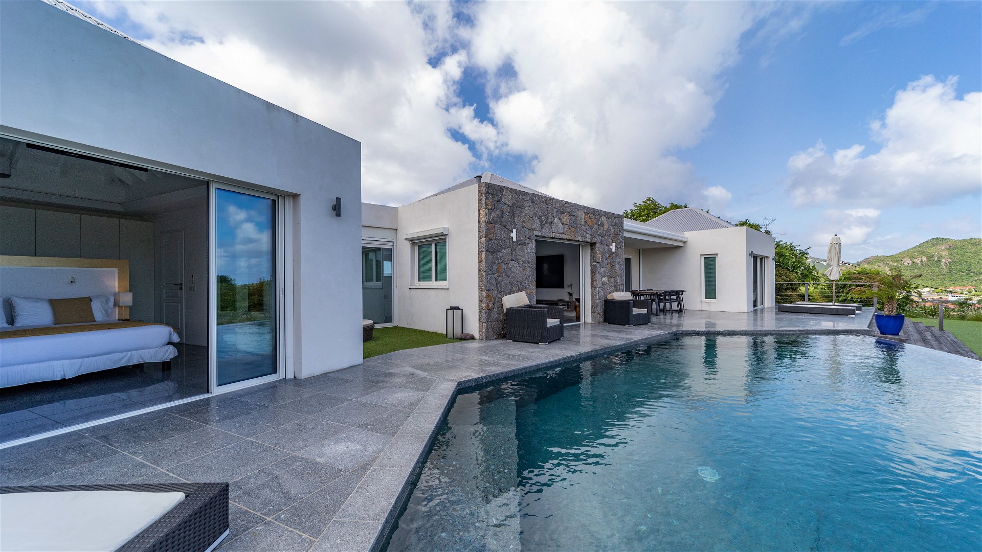 Property Image 2 - Haven of Peace Villa with Amazing Views