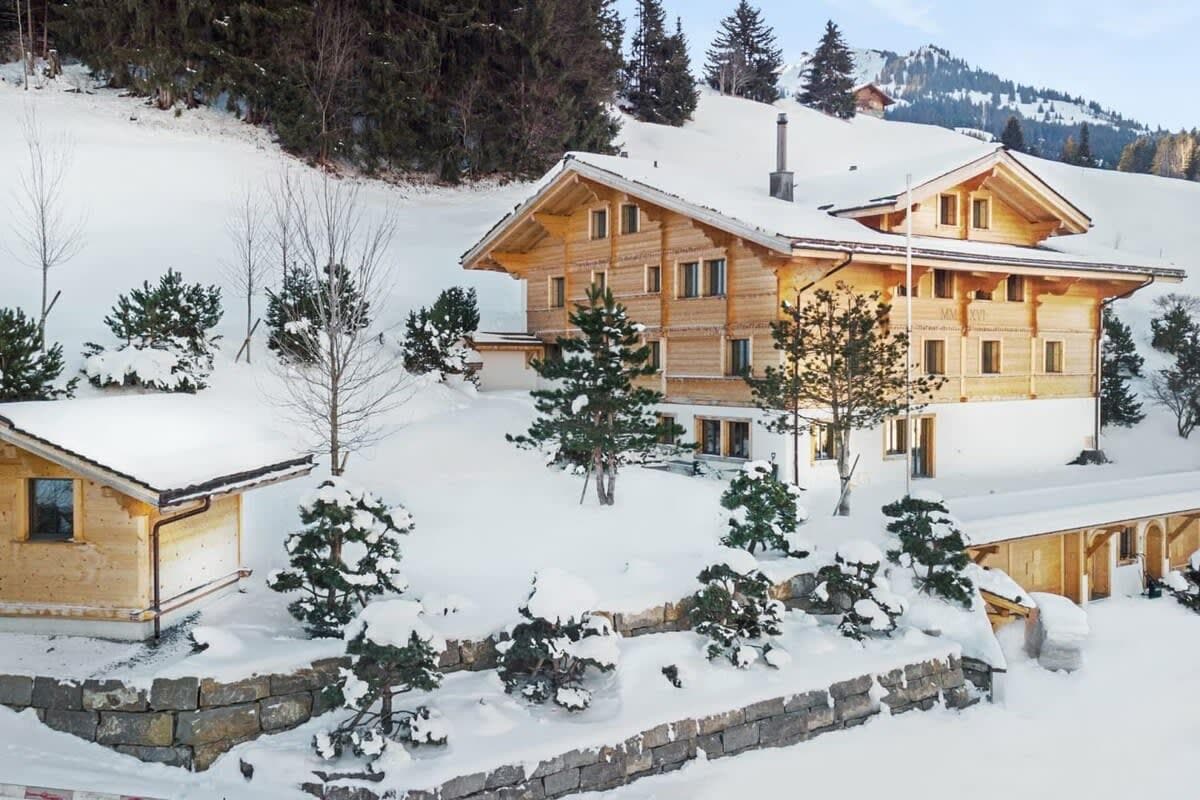 Property Image 2 - Beautiful Modern Chalet in the Gstaad Region