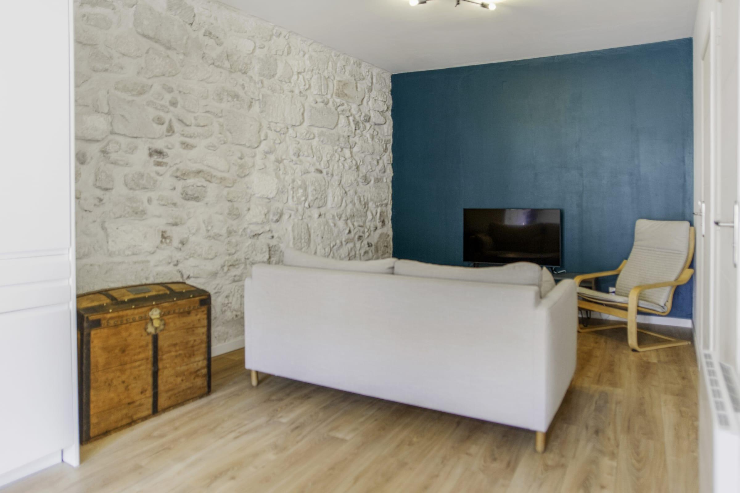 Property Image 2 - Nice, recently refreshed flat, close to the river bank - Avignon
