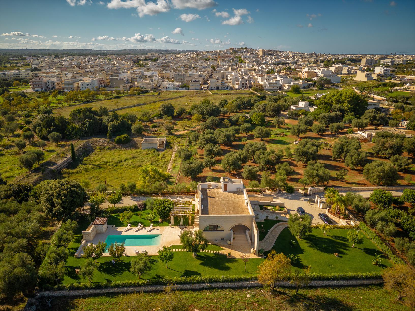 Amazing Villa in Carovigno with Crystal Clear Pool