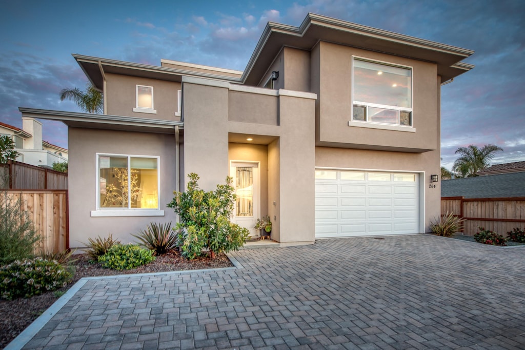 The front of Surf and Sunset.