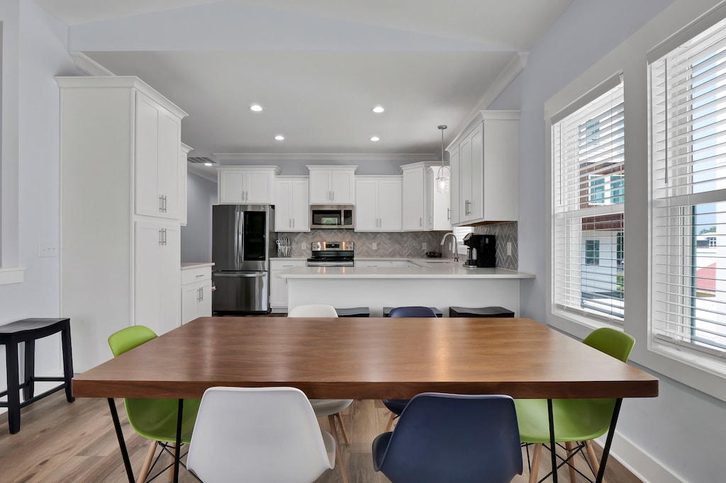 Enjoy Sharing Time with Family