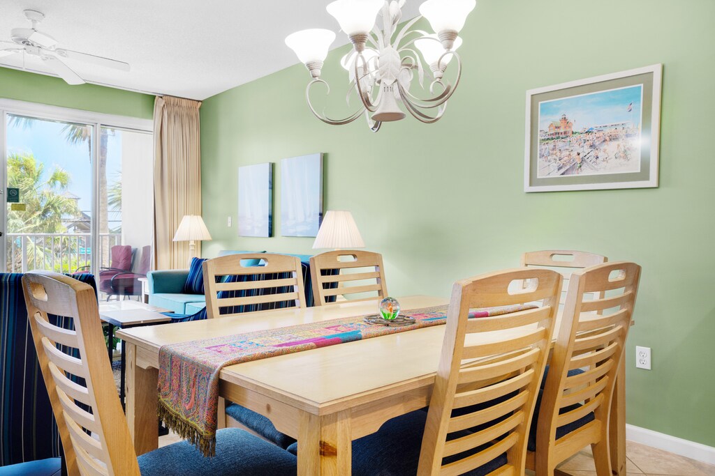 Dining table seats 6