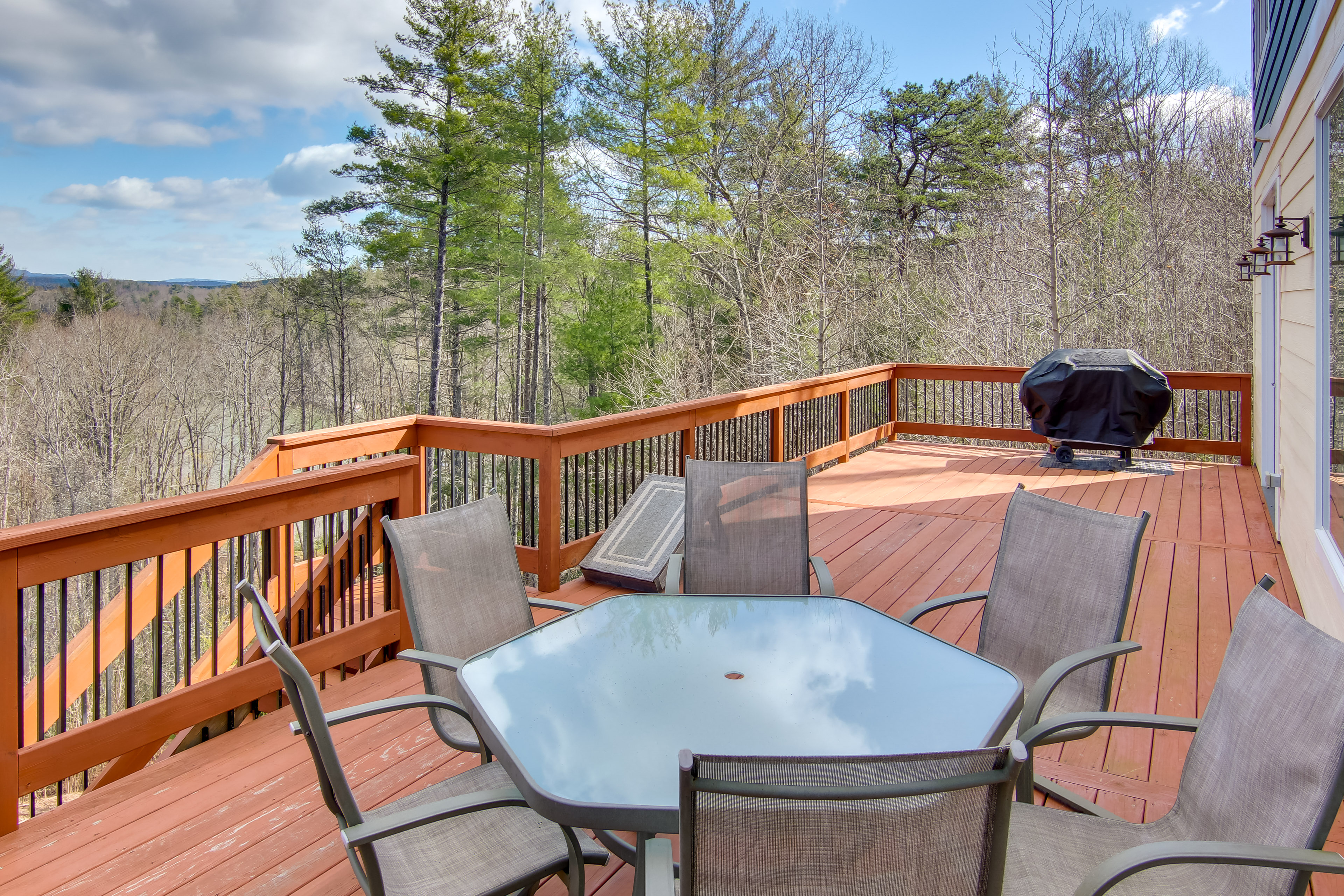 Property Image 2 - Stunning Nebo Lake House w/ Deck & Views!