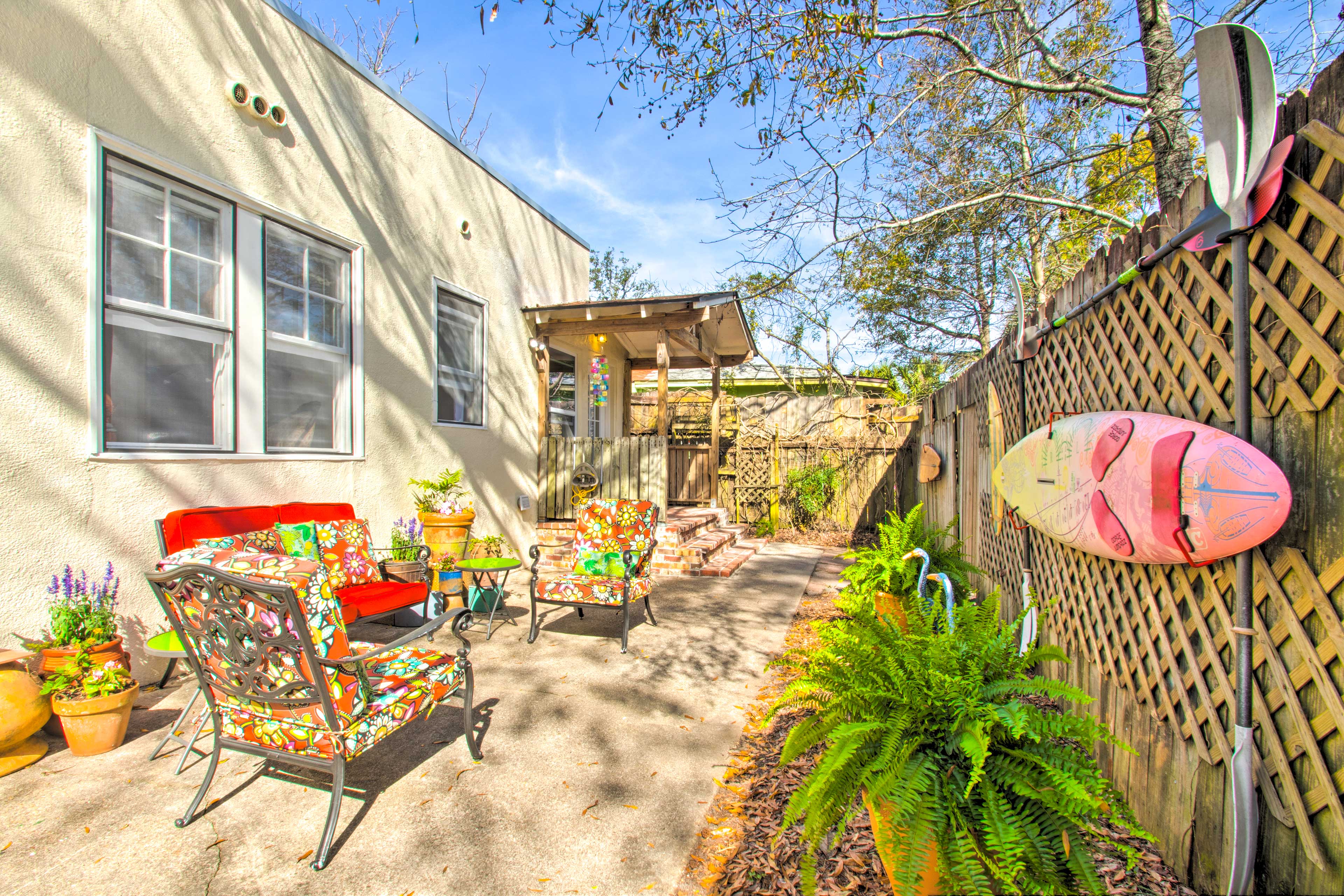 Property Image 1 - Colorful Pensacola Oasis: 1 Block to Bayview Park!