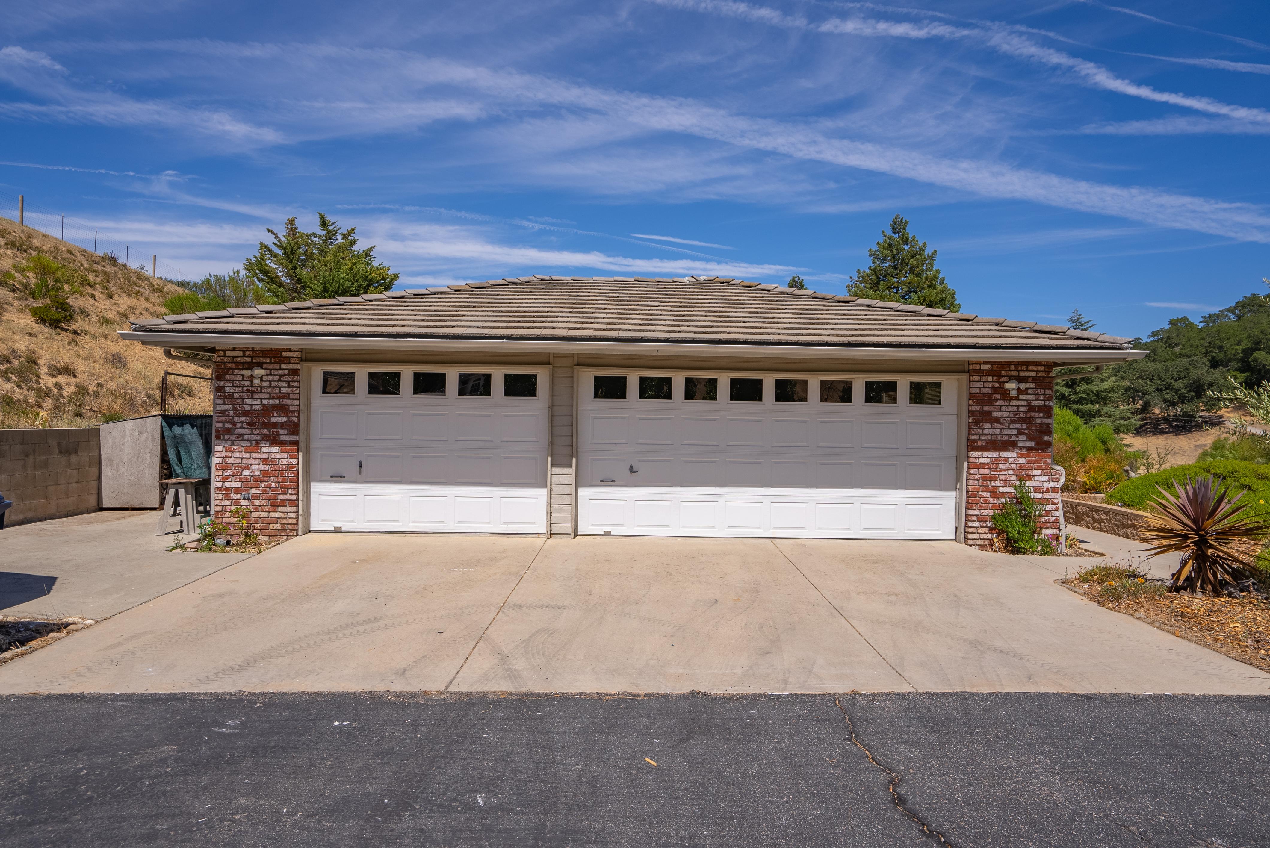 Parking in the Driveway, Garage is not currently available