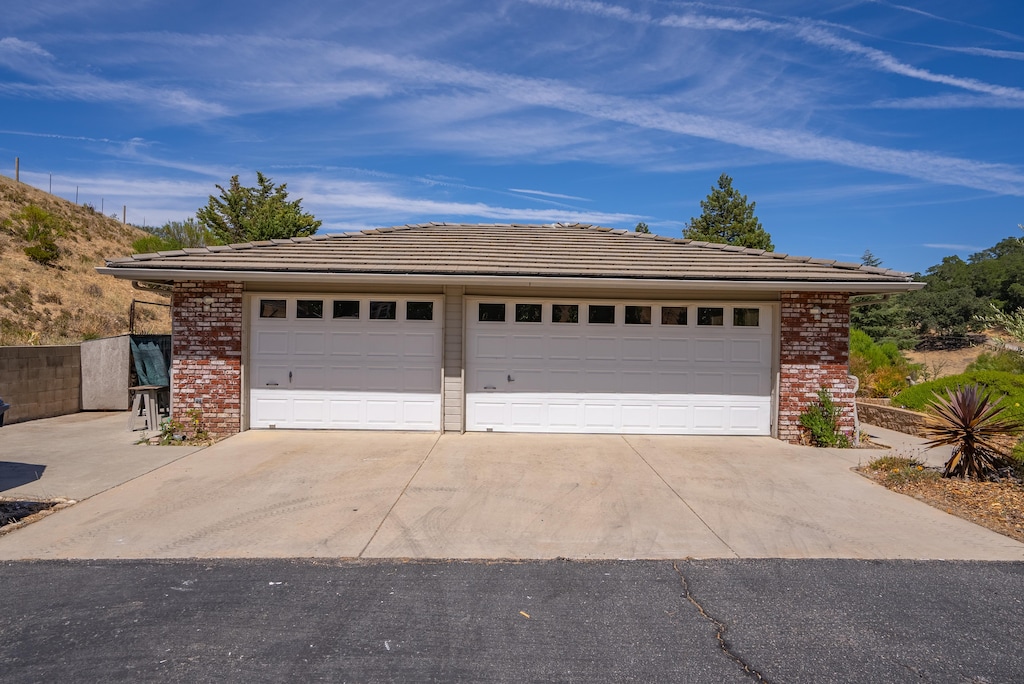 Parking in the Driveway, Garage is not currently available
