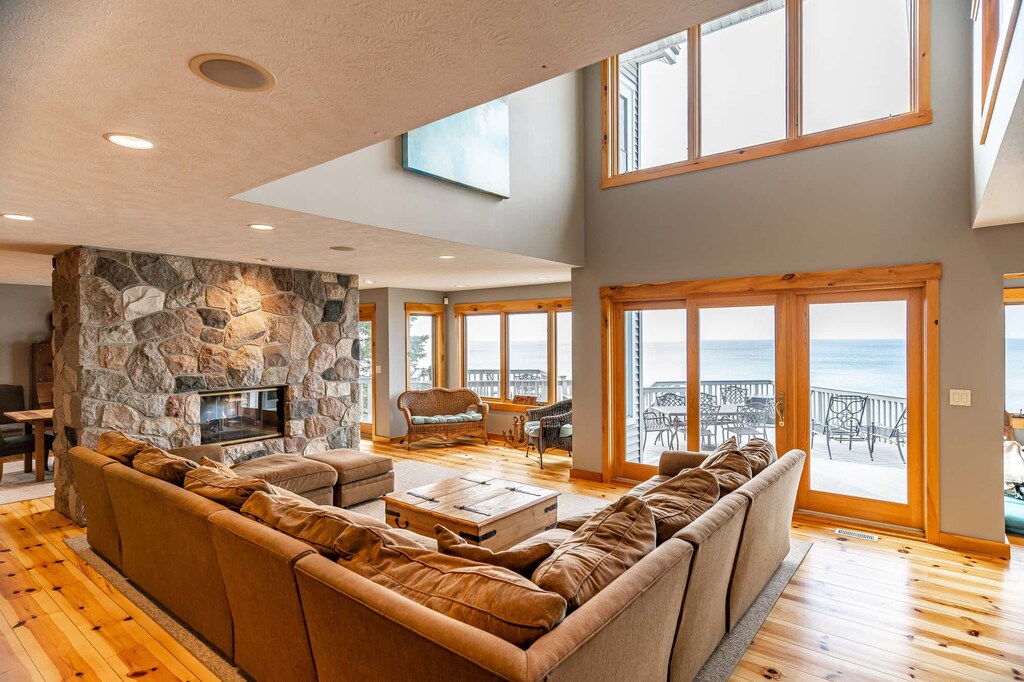 Main Floor Living Area