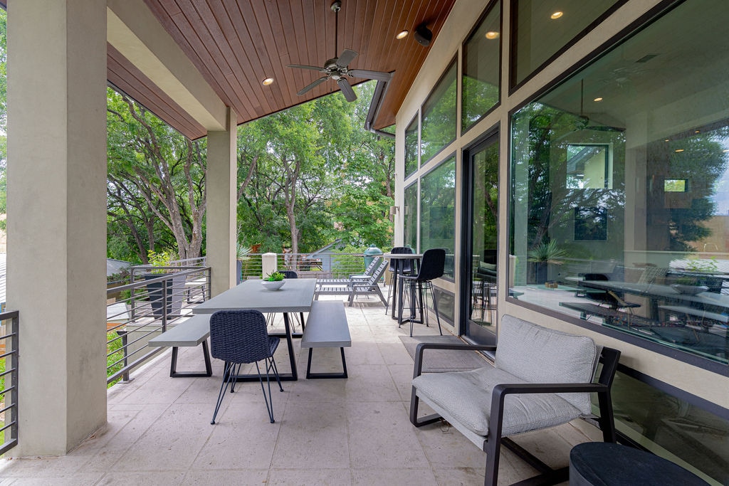 Patio - Walker Luxury Vacation Rentals