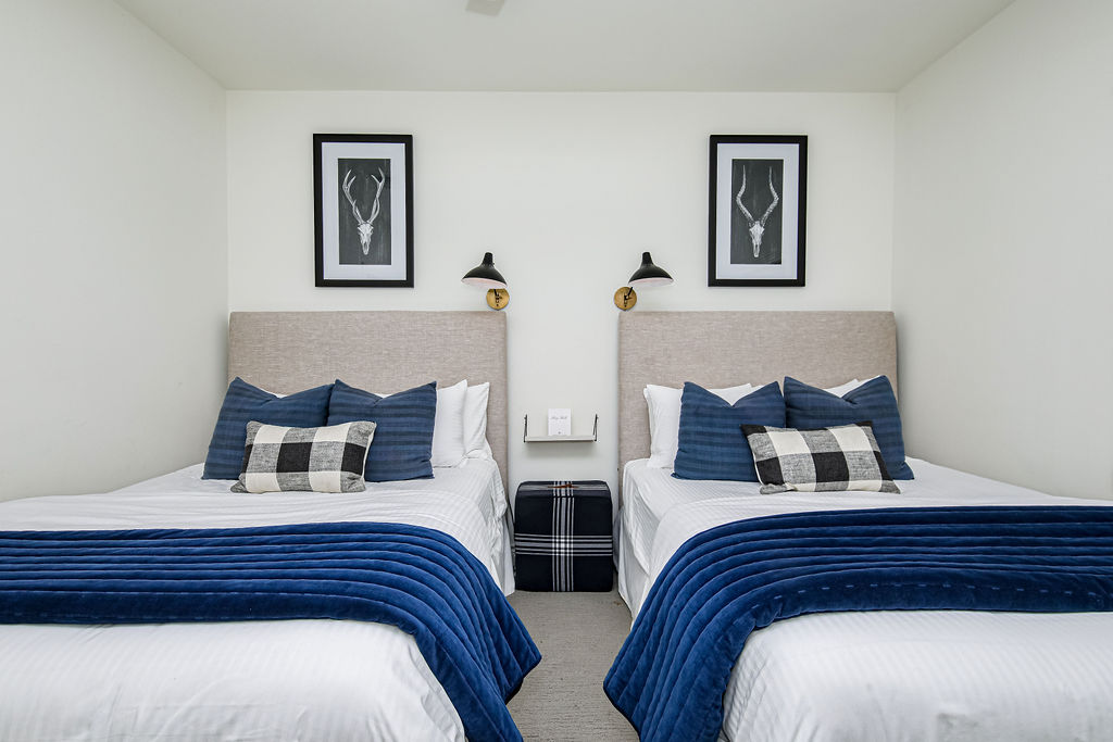 Two Queens Bedroom - Walker Luxury Vacation Rentals