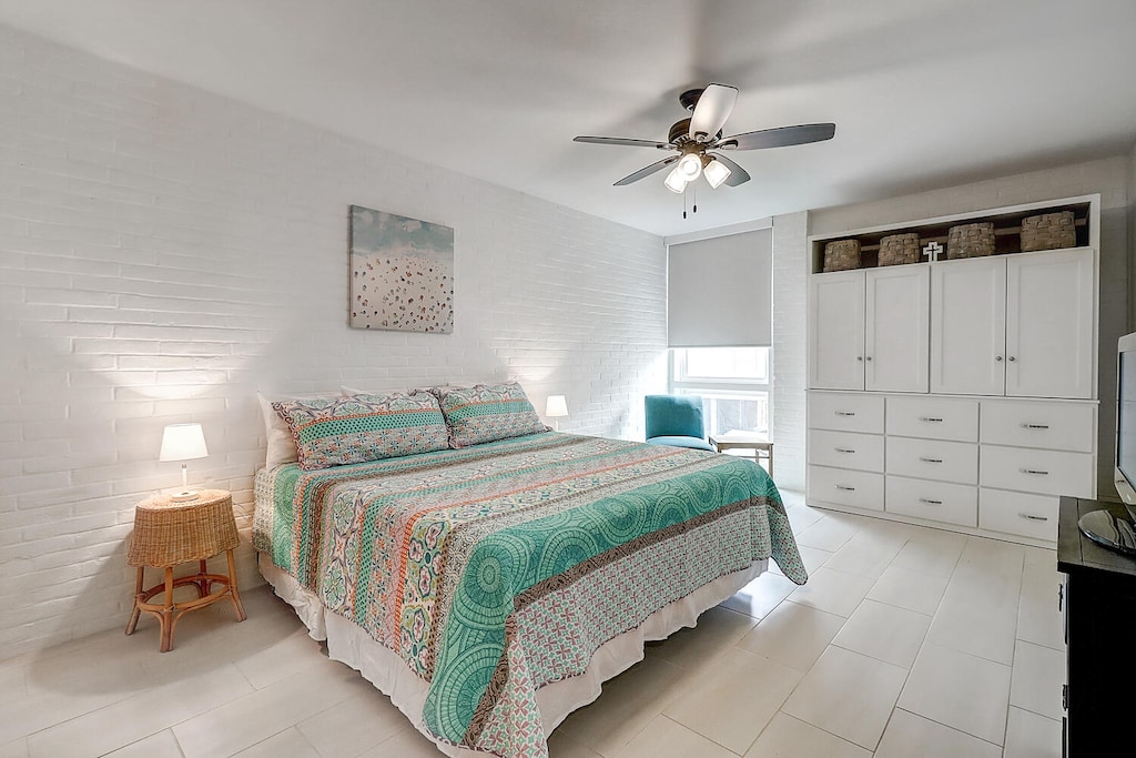 Primary bedroom. Cozy up in this King bedroom with En-Suite Bath!