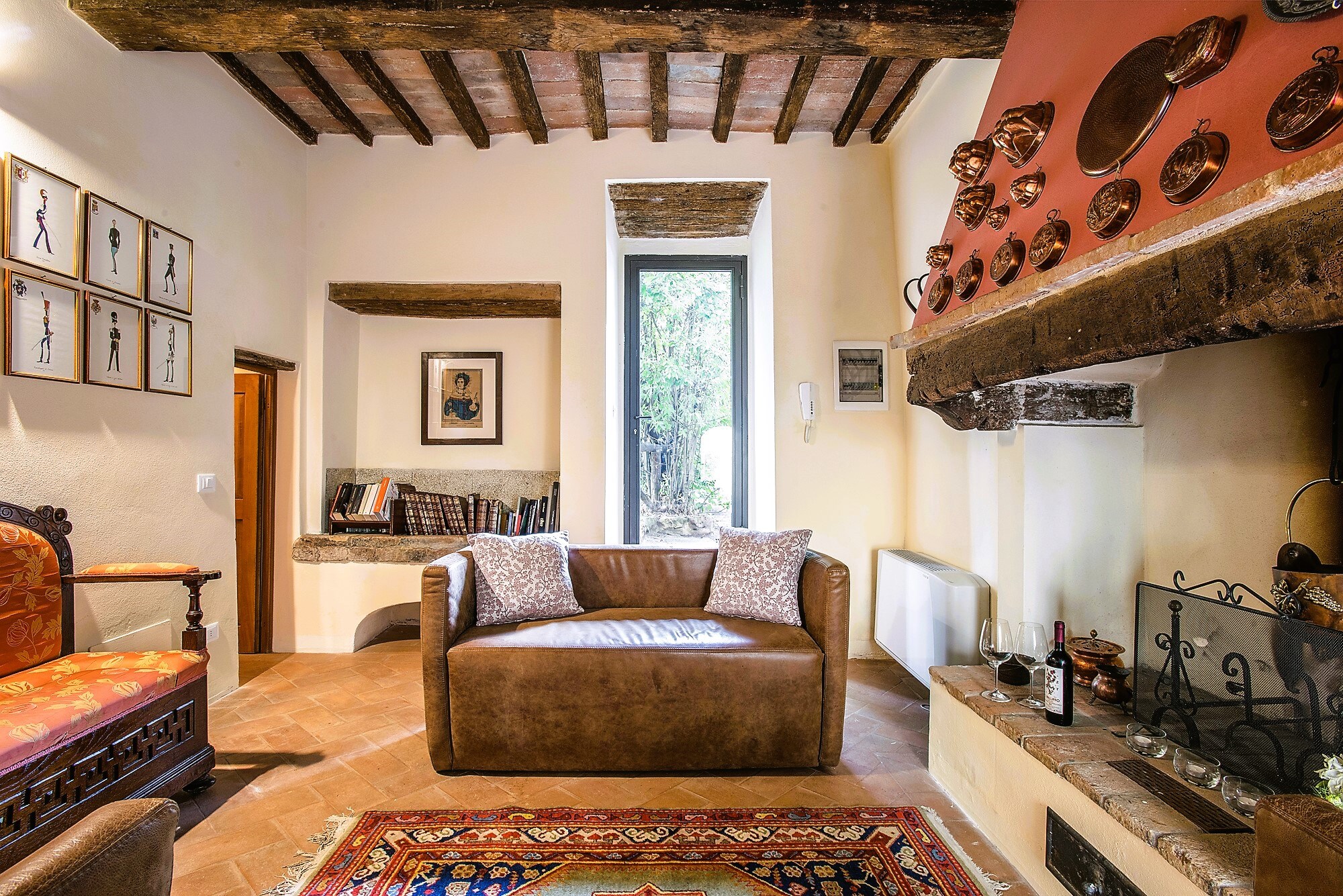 Property Image 1 - Medieval and sustainable Tuscany in a unique apartment