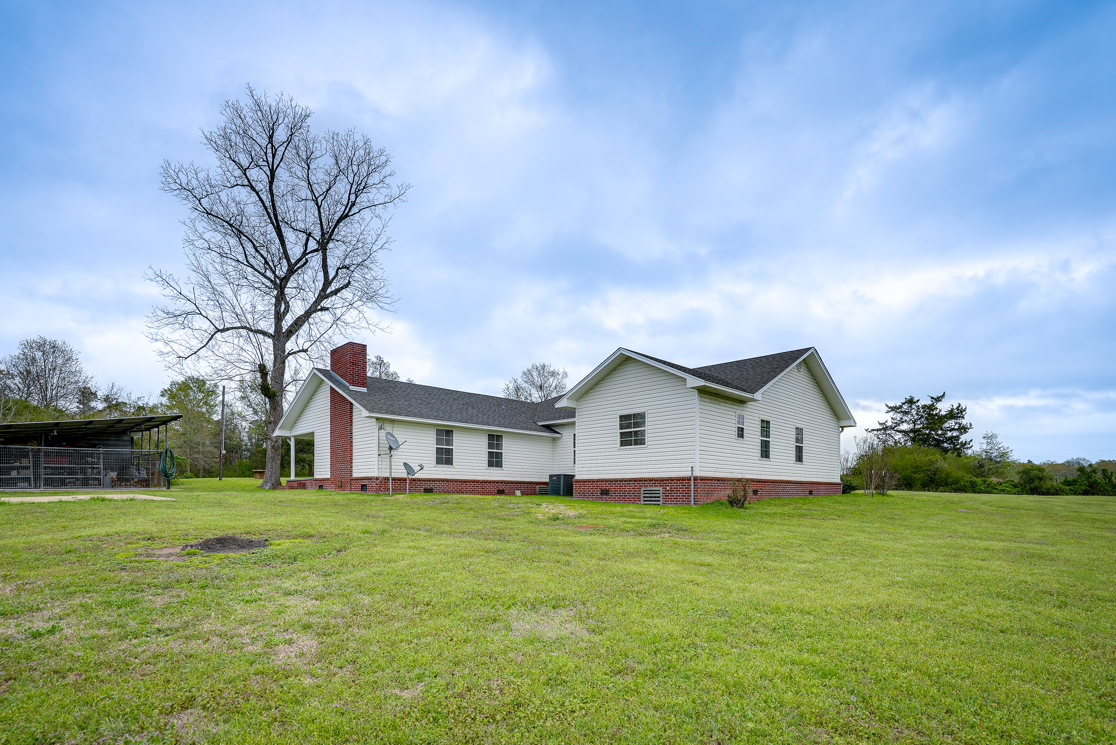 Property Image 1 - Quiet Marion Getaway with Fireplace!